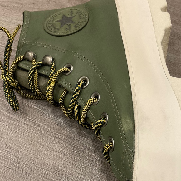 CONVERSE Chuck Taylor Lugged All Star High Top Sneaker Army Green Size 7.5 - Picture 10 of 13